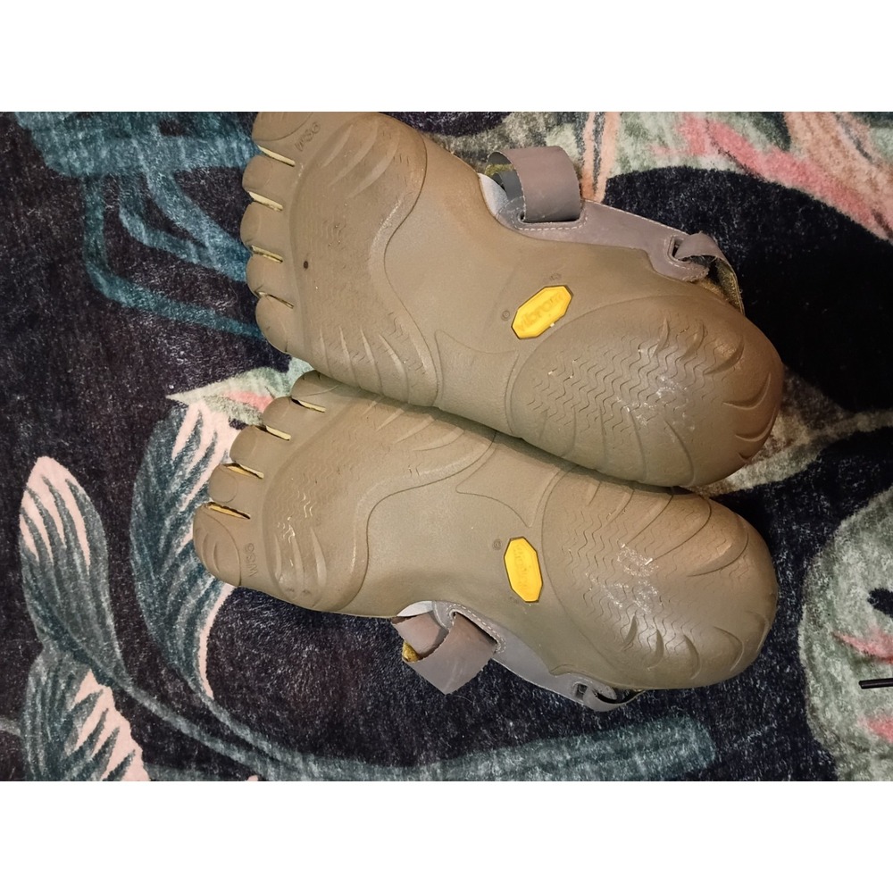 Vibram FiveFingers Classic Barefoot Shoes Womens 5.5-6 EU 36 Gray Yellow - Picture 6 of 7